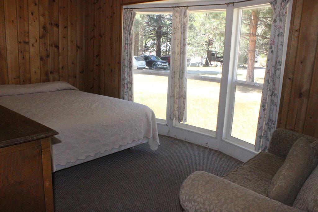 Twin Lakes Resort Μπρίτζπορτ Δωμάτιο φωτογραφία
