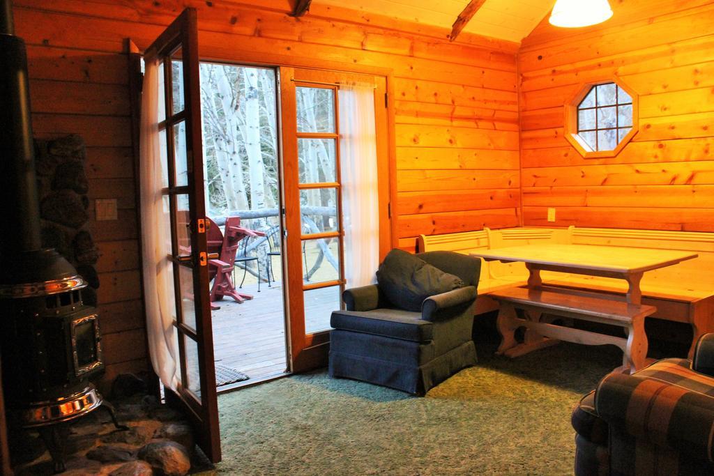 Twin Lakes Resort Μπρίτζπορτ Δωμάτιο φωτογραφία